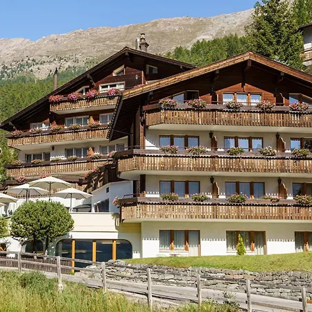 Hotel Alpenroyal